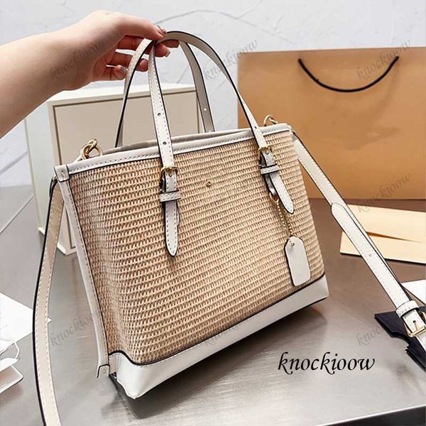 new designer bag luxury bag tote latest shopping bag woven bag leather shoulder bag crossbody large capacity purse women's fashion vers
new designer bag luxury bag tote latest shopping bag woven bag leather shoulder bag crossbody large capacity purse women's fashion vers