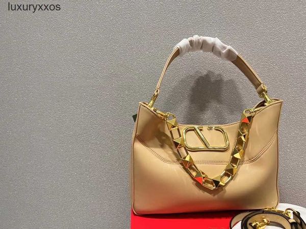valentiino underarm punk tote designer portable bags style rivet bag chain 2023 bucket lady purse one shoulder crossbody large ipku
valentiino underarm punk tote designer portable bags style rivet bag chain 2023 bucket lady purse one shoulder crossbody large ipku
