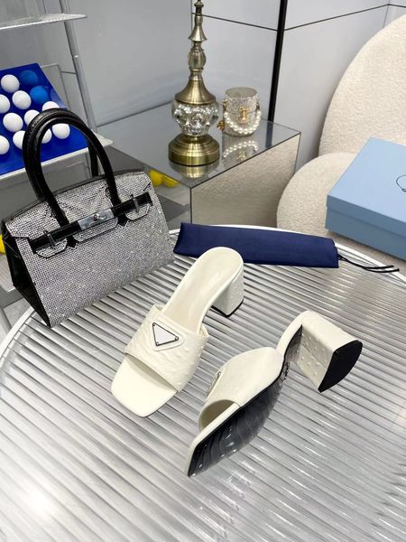 women's designer 2023 summer transparent slippers curved sandals extended almond toe mule fashion classic heels 10cm size 35-41, Black
women's designer 2023 summer transparent slippers curved sandals extended almond toe mule fashion classic heels 10cm size 35-41, Black
