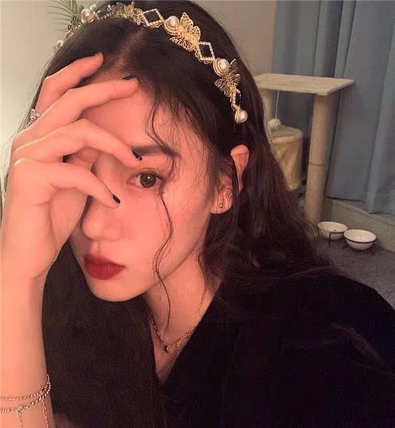 fashion ins style women headbands druna el retro rhinestone hairband designer metal 3d butterfly pearl hairlace9722209, Silver
fashion ins style women headbands druna el retro rhinestone hairband designer metal 3d butterfly pearl hairlace9722209, Silver