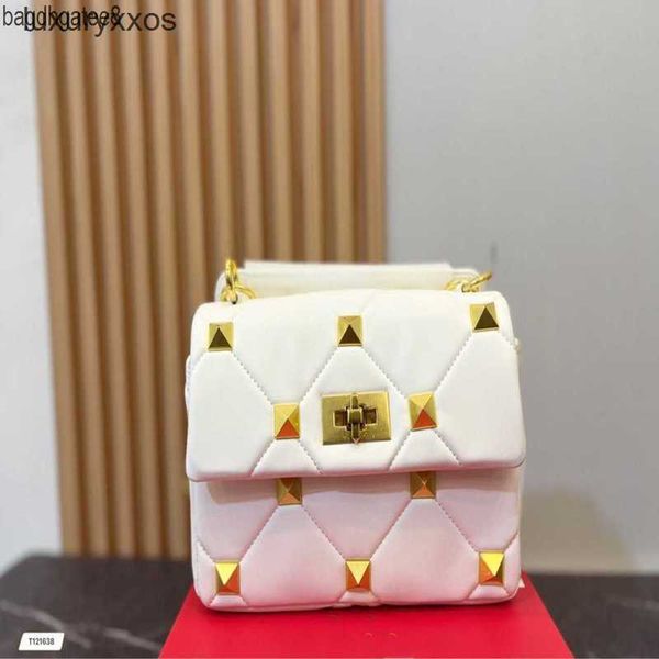 bag lady purse valentiino 2023 bags 23 designer square large rivet diamond pattern lock buckle portable flip chain crossbody shoulder women
bag lady purse valentiino 2023 bags 23 designer square large rivet diamond pattern lock buckle portable flip chain crossbody shoulder women