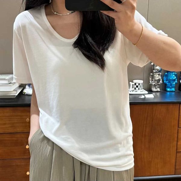 2023 summer fashion shirts new u-neck short sleeve t-shirt women loose draping ammonia facial mask shirt shoulder length ice silk 19, White
2023 summer fashion shirts new u-neck short sleeve t-shirt women loose draping ammonia facial mask shirt shoulder length ice silk 19, White