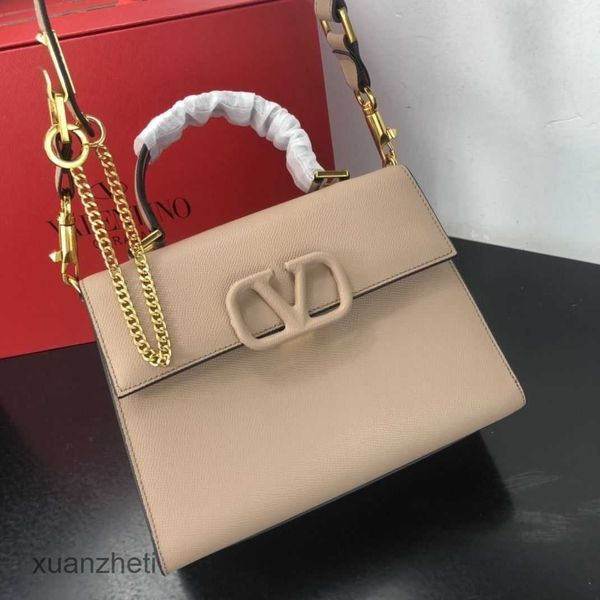 women beach bags crossbody designer valentino bag saddle handbag purse wallet bagpack puff simple briefcase cowhide chain han kf2m
women beach bags crossbody designer valentino bag saddle handbag purse wallet bagpack puff simple briefcase cowhide chain han kf2m