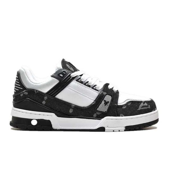 lvity men trainer designer sneaker low casual shoe sports culture versatile board shoes tpr latex fashion women basketball shoes 36-45, Black
lvity men trainer designer sneaker low casual shoe sports culture versatile board shoes tpr latex fashion women basketball shoes 36-45, Black