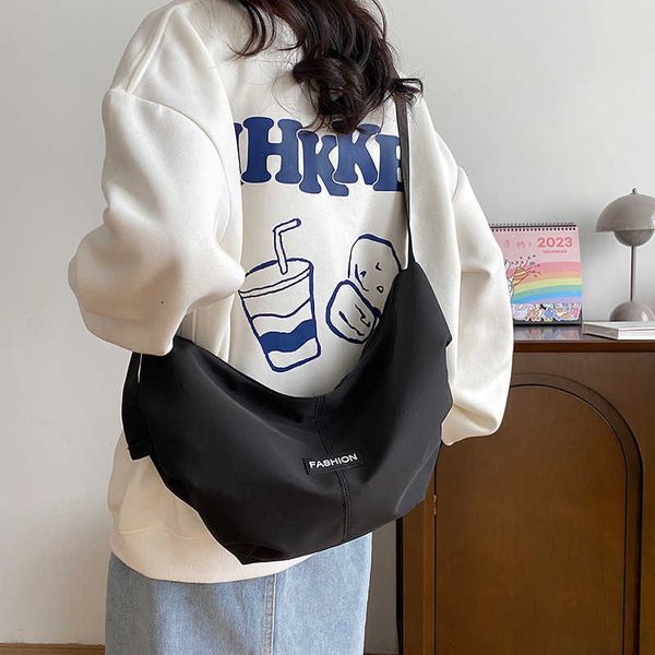 campus leisure bag simple large capacity crossbody bag women's fashion solid canvas bag couple one shoulder commuter bag
campus leisure bag simple large capacity crossbody bag women's fashion solid canvas bag couple one shoulder commuter bag