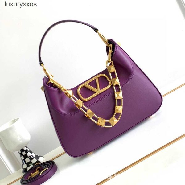 2023 rivet lady purse valentiino 2023 bags genuine leather underarm designer handbag layer bag cowhide single shoulder cross women's gp
2023 rivet lady purse valentiino 2023 bags genuine leather underarm designer handbag layer bag cowhide single shoulder cross women's gp