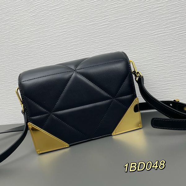 fashion crossbody designer bags women flap handbags diamond lattice metal letters shoulder bags cowhide leather cell phone pocket removable
fashion crossbody designer bags women flap handbags diamond lattice metal letters shoulder bags cowhide leather cell phone pocket removable