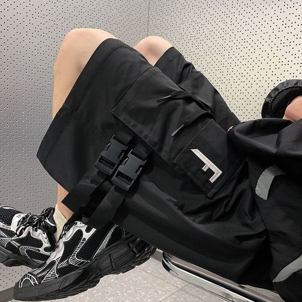 men's shorts american style high street machine work shorts men's summer casual loose straight pants cargo mens 2023 sweatpants 23, White;black
men's shorts american style high street machine work shorts men's summer casual loose straight pants cargo mens 2023 sweatpants 23, White;black