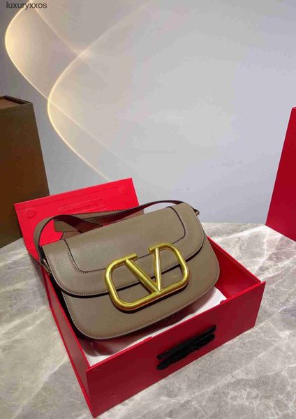 shoulder bag lady purse valentiino 2023 bags 22 single designer fashion v hardware saddle tofu straddle female handbag v475
shoulder bag lady purse valentiino 2023 bags 22 single designer fashion v hardware saddle tofu straddle female handbag v475