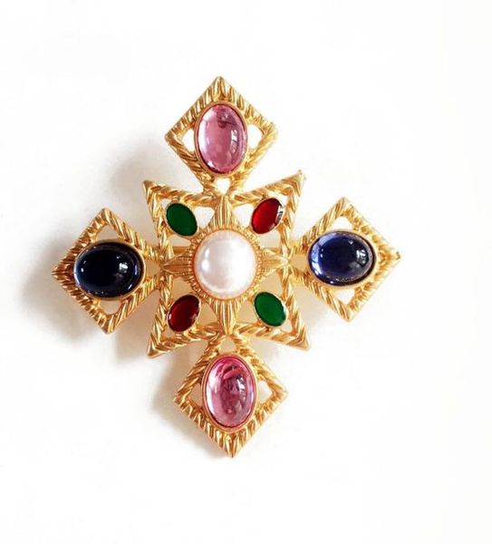 new sweet mixed color cute design geometric fashion brooches for women delicate gift brooch jewelry8049438, Gray
new sweet mixed color cute design geometric fashion brooches for women delicate gift brooch jewelry8049438, Gray