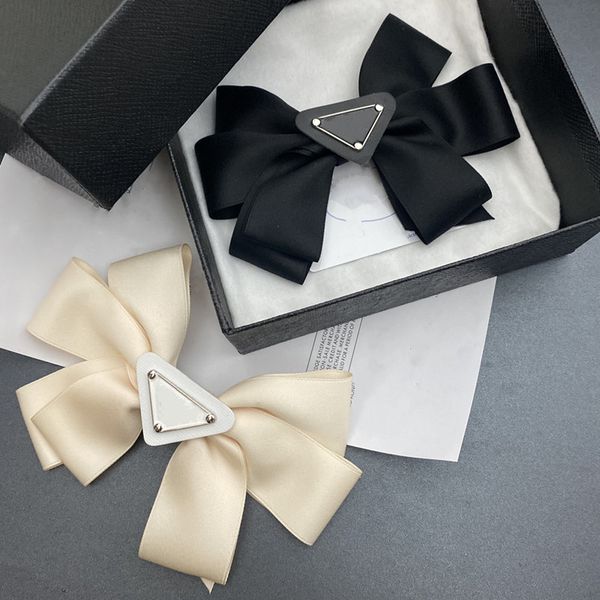 luxury designer barrettes girls hairpin classic p letter bowknot hair clips hairclips fashion women bow hairpins hair accessories, Golden;silver
luxury designer barrettes girls hairpin classic p letter bowknot hair clips hairclips fashion women bow hairpins hair accessories, Golden;silver