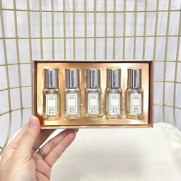 cologne designer perfumes woman man 9ml 5pcs london bluebell set perfume long lasting good smell woman spray fragrance suit
cologne designer perfumes woman man 9ml 5pcs london bluebell set perfume long lasting good smell woman spray fragrance suit