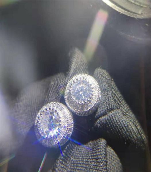 fashion luxury round diamond zircon earrings for men and women gold or silver earrings jewelry accessories hip hop e611622746, Golden;silver
fashion luxury round diamond zircon earrings for men and women gold or silver earrings jewelry accessories hip hop e611622746, Golden;silver