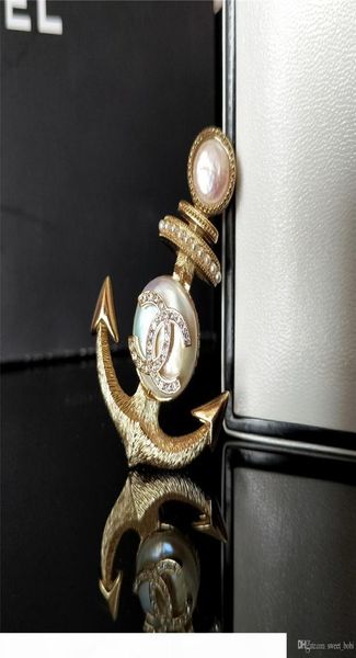 2020 warm winter new listing classic naval sailboat anchor brooch natural baroque pearl brass material retro highquality brooch f7943399, Gray
2020 warm winter new listing classic naval sailboat anchor brooch natural baroque pearl brass material retro highquality brooch f7943399, Gray