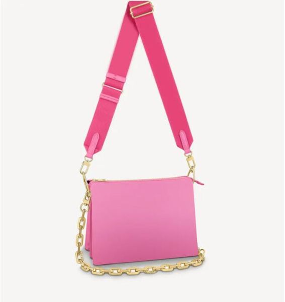2023 luxury handbag designer women's bags european and american retro single shoulder messenger bag presbyopic nurse's pouch large
2023 luxury handbag designer women's bags european and american retro single shoulder messenger bag presbyopic nurse's pouch large