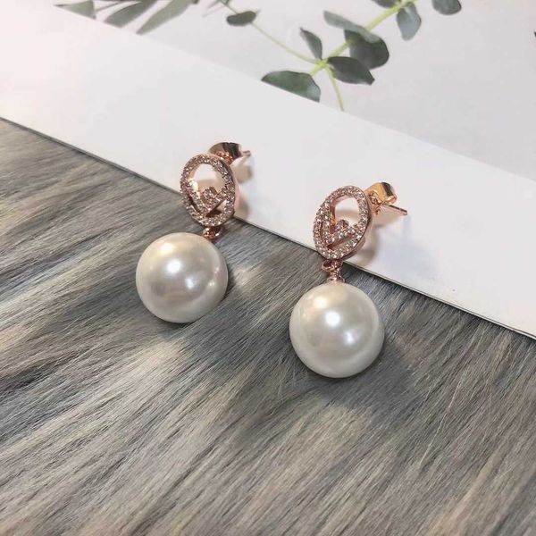 round f-letter rhinestone pearl fashion versatile silver needle premium and earrings for women, Golden
round f-letter rhinestone pearl fashion versatile silver needle premium and earrings for women, Golden