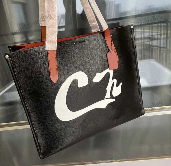 c brand designers high capacity relay letter tote premium leather luxury single shoulder bags horizontal and vertical handbags shopping purs
c brand designers high capacity relay letter tote premium leather luxury single shoulder bags horizontal and vertical handbags shopping purs