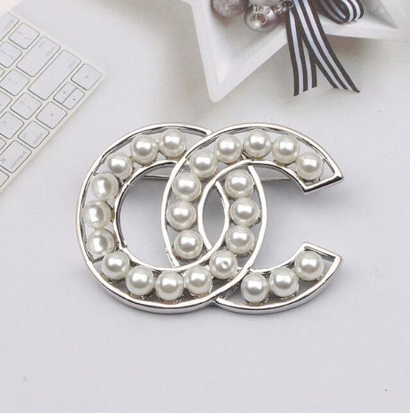 luxury women designer brand letter brooches 18k gold plated inlay crystal rhinestone fashion jewelry sweater brooch pin wedding party gifts, Gray
luxury women designer brand letter brooches 18k gold plated inlay crystal rhinestone fashion jewelry sweater brooch pin wedding party gifts, Gray