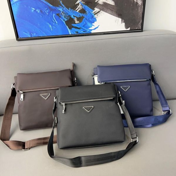 designer pouch messenger shoulder bag for men luxury tote black web wallet totes bags crossbody purse
designer pouch messenger shoulder bag for men luxury tote black web wallet totes bags crossbody purse