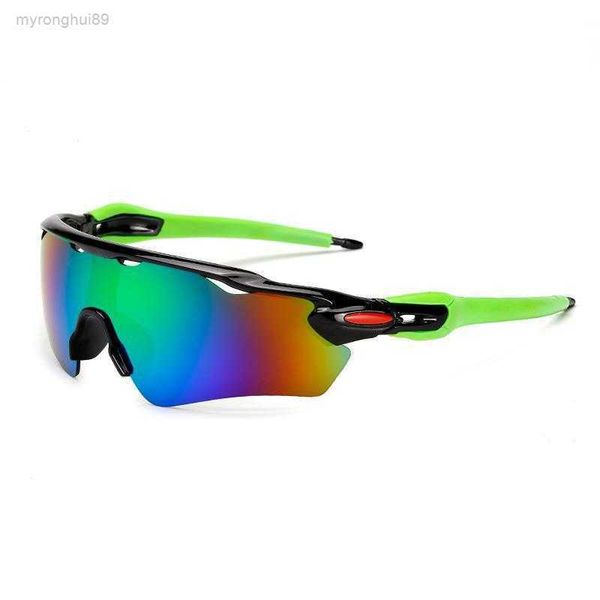 new sports designer sunglasses 9275 outdoor men and women riding reflective color film 8jmn, White;black
new sports designer sunglasses 9275 outdoor men and women riding reflective color film 8jmn, White;black