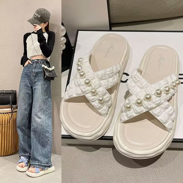 pearl slippers female fashion cute personality beautiful outdoor platform light foot massage shopping sandals, Black
pearl slippers female fashion cute personality beautiful outdoor platform light foot massage shopping sandals, Black