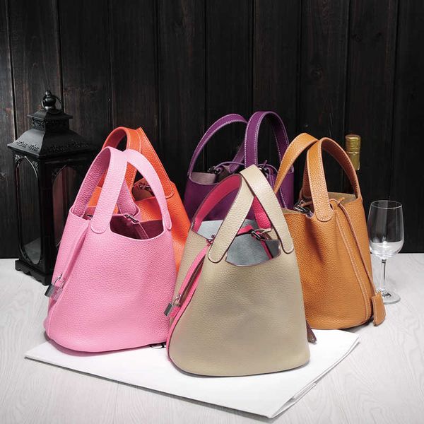 wholesale designer h ormes totes handbags 2023 summer minimalist mother and son bag lychee grain cowhide bucket new vegetable basket classic
wholesale designer h ormes totes handbags 2023 summer minimalist mother and son bag lychee grain cowhide bucket new vegetable basket classic