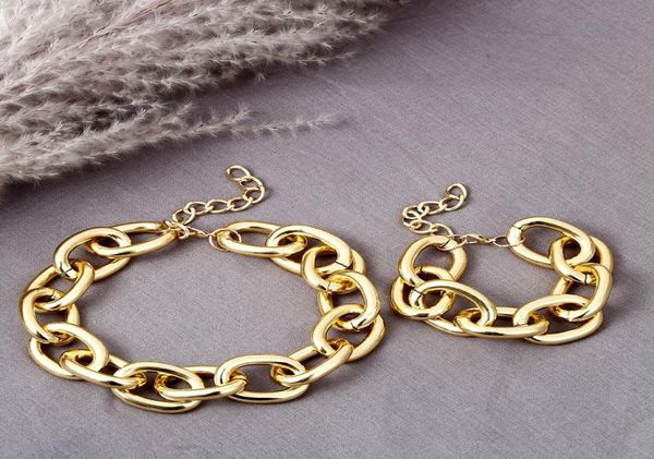exaggerated cuban thick chain choker necklaces for women fashion vintage jewelry statement necklace collier female accessories 6781250, Golden;silver
exaggerated cuban thick chain choker necklaces for women fashion vintage jewelry statement necklace collier female accessories 6781250, Golden;silver