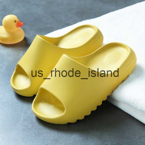 sandals children slippers luxury brand summer kids casual shoes waterproof rubber slippers girls slides -6 years x0626 x0707, Black;red
sandals children slippers luxury brand summer kids casual shoes waterproof rubber slippers girls slides -6 years x0626 x0707, Black;red
