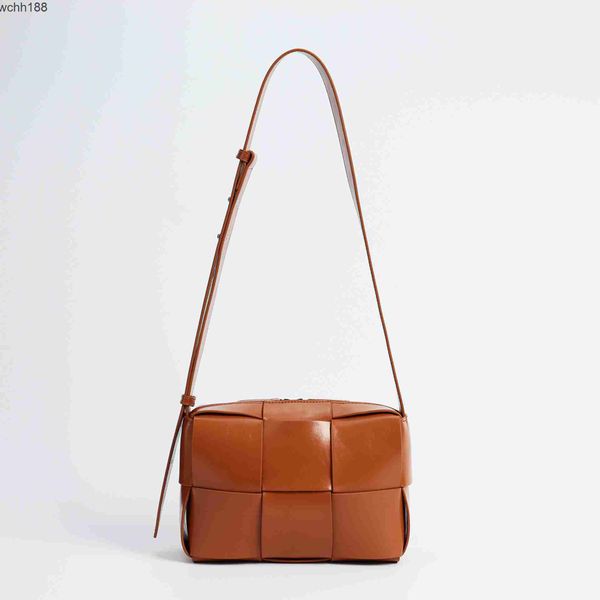 unique venetas square girl woven bag 2023 tofu designer small bottegas with bags leather women's cowhide one shoulder crossbody qhph
unique venetas square girl woven bag 2023 tofu designer small bottegas with bags leather women's cowhide one shoulder crossbody qhph