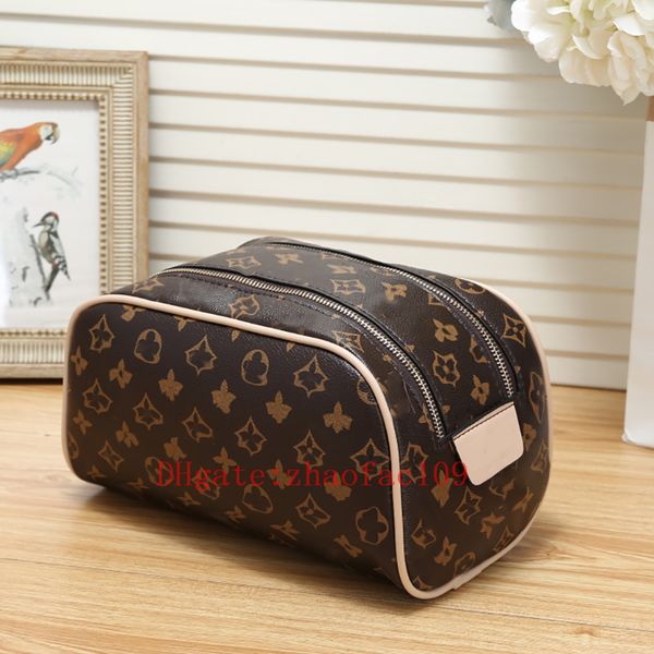 cosmetic bags designer women makeup bag hanging bathroom wash bag multifunctional women travel toiletry bag luxury brand 26cm 2-piece set
cosmetic bags designer women makeup bag hanging bathroom wash bag multifunctional women travel toiletry bag luxury brand 26cm 2-piece set