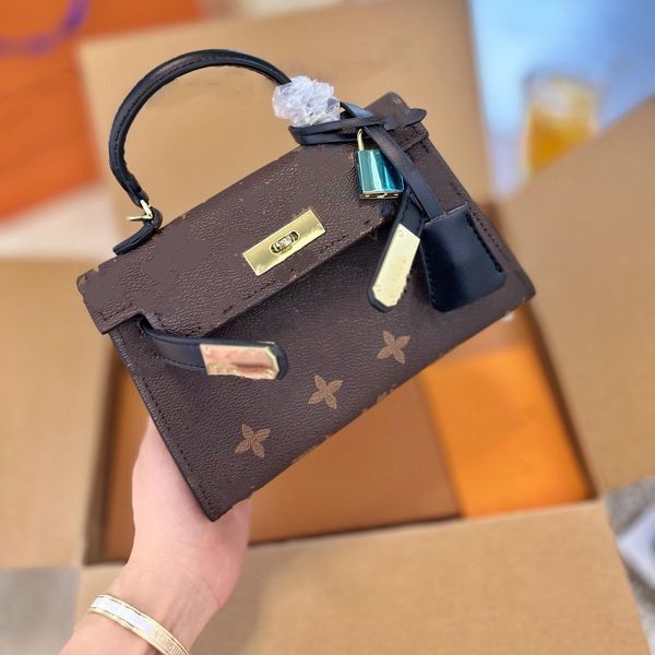 designer bag handbag bag luxury tote female pochette leather tote casual clutch unique valentines day
designer bag handbag bag luxury tote female pochette leather tote casual clutch unique valentines day