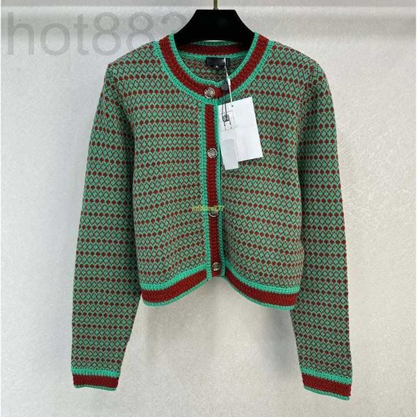 women's sweaters designer women knits with letter buttons milan runway brand crop shirt high end cashmere elasticity cardigan jacket o, White;black
women's sweaters designer women knits with letter buttons milan runway brand crop shirt high end cashmere elasticity cardigan jacket o, White;black