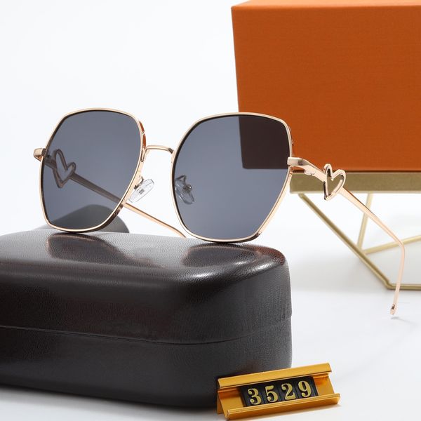 23 sunglasses for woman designer sunglass full frame light color decorative mirror love border flat sunglasses, White;black
23 sunglasses for woman designer sunglass full frame light color decorative mirror love border flat sunglasses, White;black
