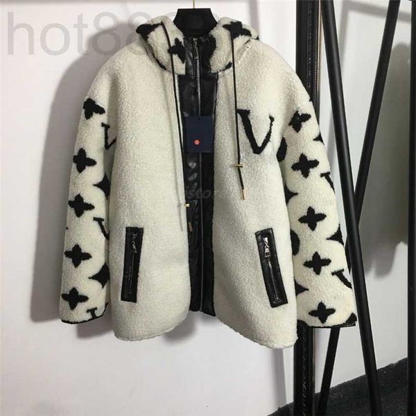women's jackets designer brand hoodie jacket vintage tweed bomber coat girls milan runway oversized peacoat short outwear with letter, Black;brown
women's jackets designer brand hoodie jacket vintage tweed bomber coat girls milan runway oversized peacoat short outwear with letter, Black;brown