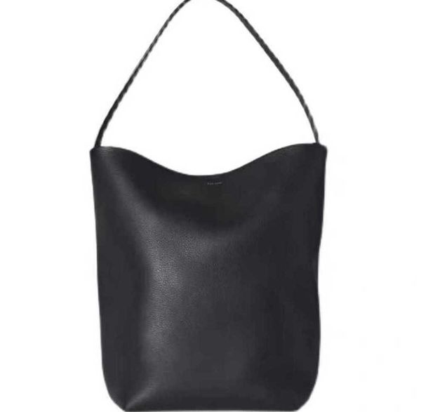 designer the row leather large capacity tote bag n / s park tote bag minimalist bucket shoulder simple style the first layer of cowhide
designer the row leather large capacity tote bag n / s park tote bag minimalist bucket shoulder simple style the first layer of cowhide