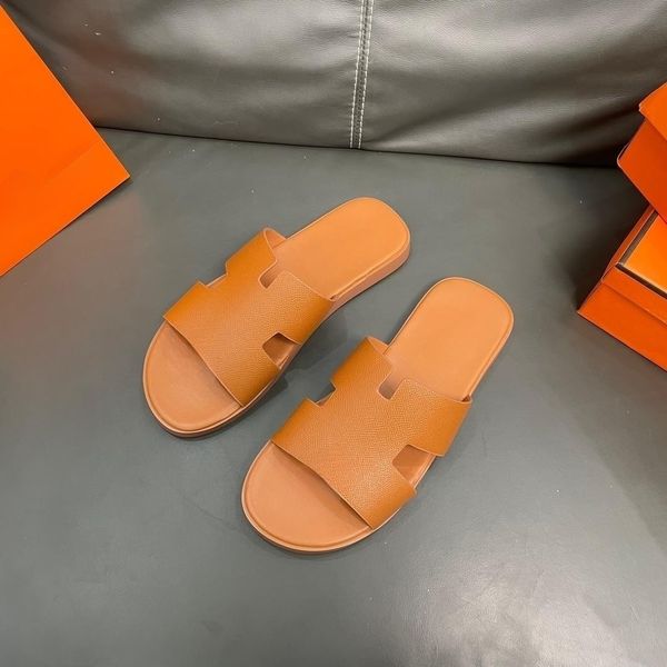 fashion designer slippers men luxury sandals flat flip flops genuine leather slide male summer beach sandal h letter 39-45, Black
fashion designer slippers men luxury sandals flat flip flops genuine leather slide male summer beach sandal h letter 39-45, Black