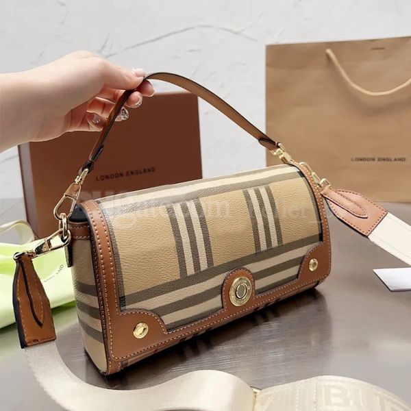 fashion designer bag crossbody bag handbag women classic stripe flap shoulder bags metal hardware magnetic buckle cell phone purse removable
fashion designer bag crossbody bag handbag women classic stripe flap shoulder bags metal hardware magnetic buckle cell phone purse removable
