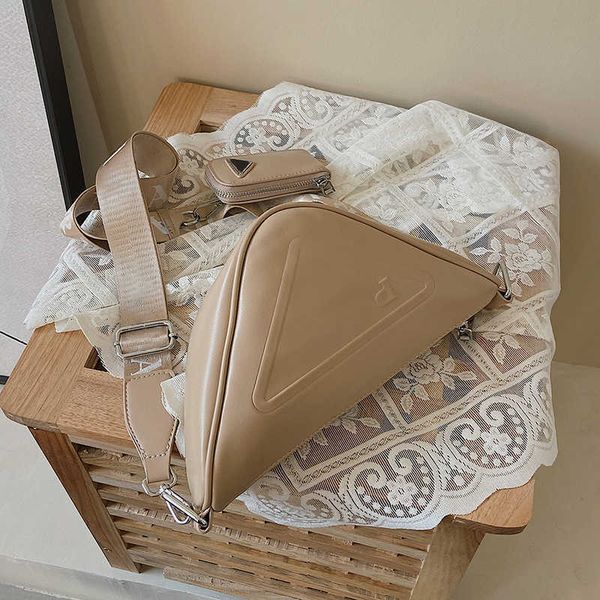 2023 fashion bags trend western style designer bag women shoulder bag versatile crossbody leather handbags purses 230612
2023 fashion bags trend western style designer bag women shoulder bag versatile crossbody leather handbags purses 230612