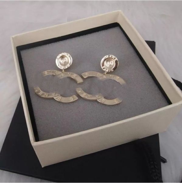 premium fashion style pendant 18k gold plated smooth earrings for women's wedding jewelry gifts, Golden
premium fashion style pendant 18k gold plated smooth earrings for women's wedding jewelry gifts, Golden