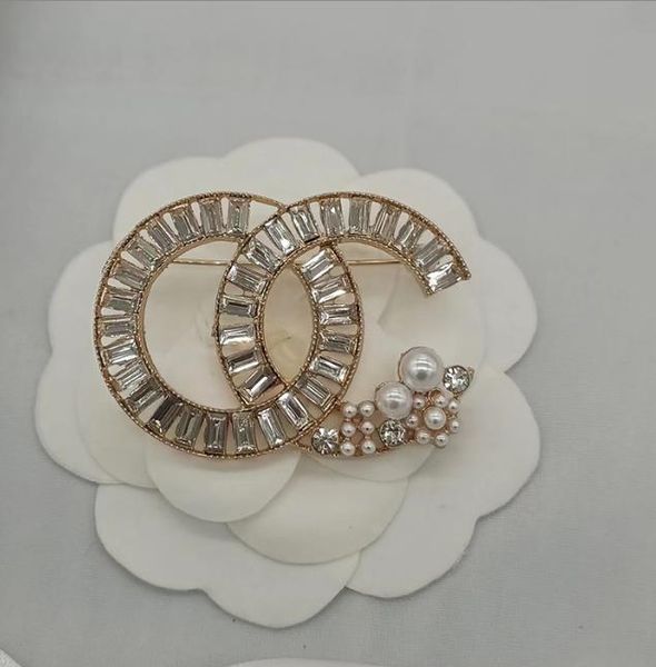 individuality brand designer letters brooch fashion famous women letter pearl crystal rhinestone suit pin jewelry accessoriesgifts 20style, Gray
individuality brand designer letters brooch fashion famous women letter pearl crystal rhinestone suit pin jewelry accessoriesgifts 20style, Gray
