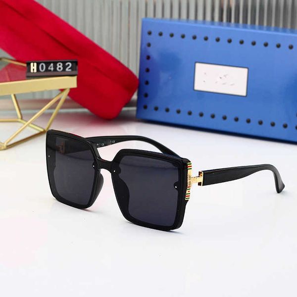 wholesale of square for men and women simple new tiktok net red same glasses ins style korean sunglasses, White;black
wholesale of square for men and women simple new tiktok net red same glasses ins style korean sunglasses, White;black