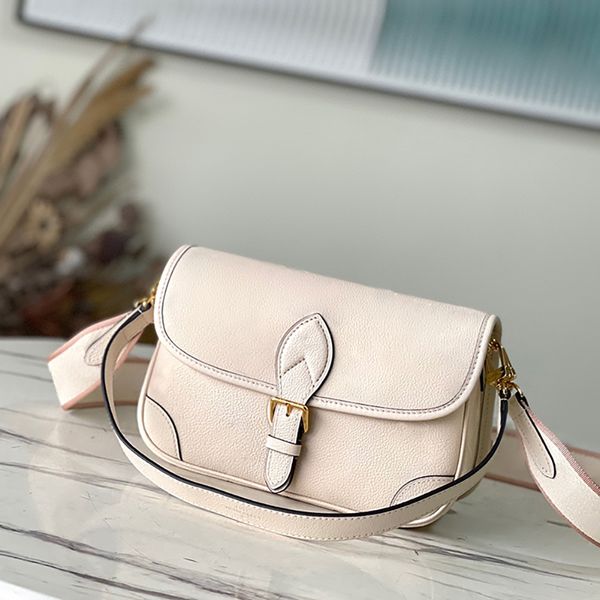 designer flap bag luxury shoulder bag handbag genuine leather crossbody bag 23cm tote bag level replication underarm bag with box wl200
designer flap bag luxury shoulder bag handbag genuine leather crossbody bag 23cm tote bag level replication underarm bag with box wl200