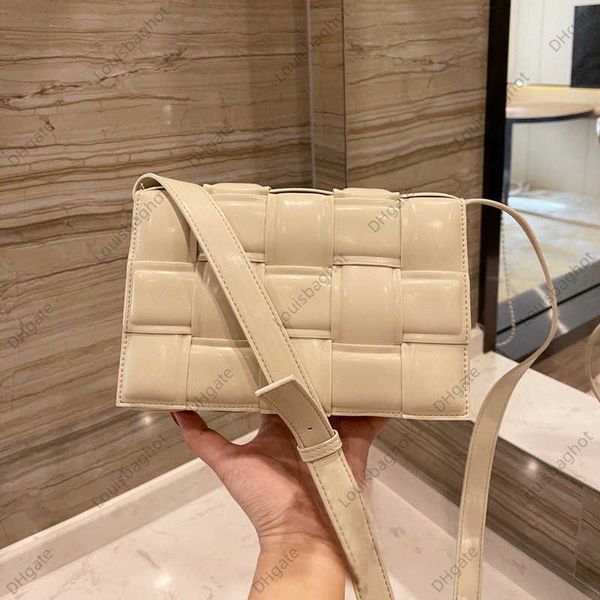 shoulder bags for women cross body bag checkboard designer handbags fashion underarm purses luxury totes classic style
shoulder bags for women cross body bag checkboard designer handbags fashion underarm purses luxury totes classic style