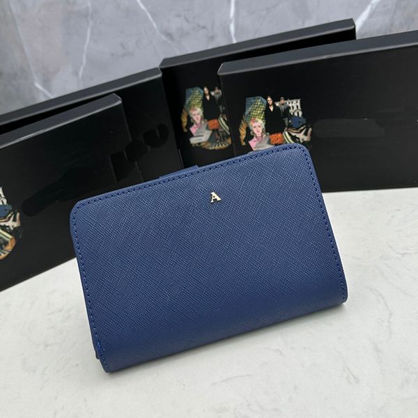 folding wallet pocket money credit card slot genuine leather zipper closure fashion letters banknote clip plain short wallets, Brown;gray
folding wallet pocket money credit card slot genuine leather zipper closure fashion letters banknote clip plain short wallets, Brown;gray
