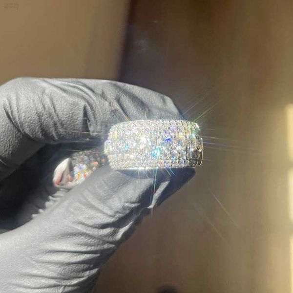 fashion design 925 silver iced out moissanite diamond mens cuban diamond ring for hiphop life jewelry
fashion design 925 silver iced out moissanite diamond mens cuban diamond ring for hiphop life jewelry