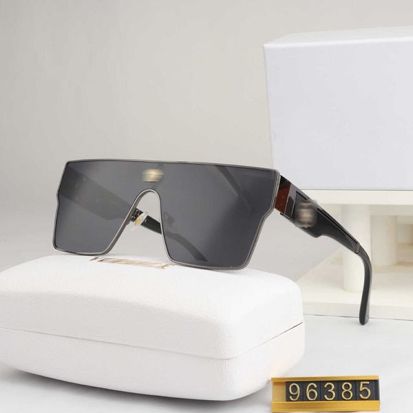 men sunglasses women luxury designer fashion new square metal frame frameless trimmed style with original box, White;black
men sunglasses women luxury designer fashion new square metal frame frameless trimmed style with original box, White;black