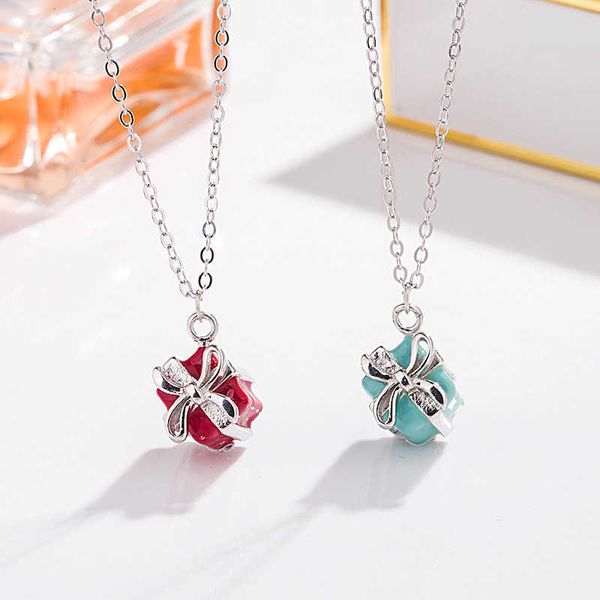 versatile s925 sterling silver gift bag box necklace female red blue enamel drop gel tiffay pendant collarbone
versatile s925 sterling silver gift bag box necklace female red blue enamel drop gel tiffay pendant collarbone
