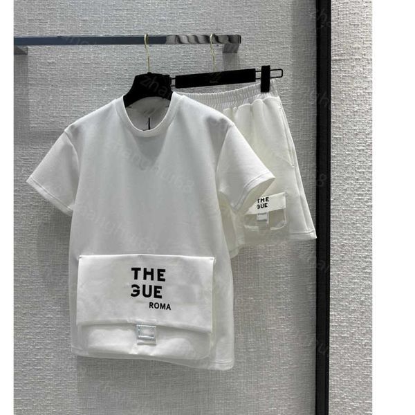 23ss women shorts sets womens designer clothing casual suit large pocket letter logo printed short sleeve t-shirt waistband shorts set women, White
23ss women shorts sets womens designer clothing casual suit large pocket letter logo printed short sleeve t-shirt waistband shorts set women, White