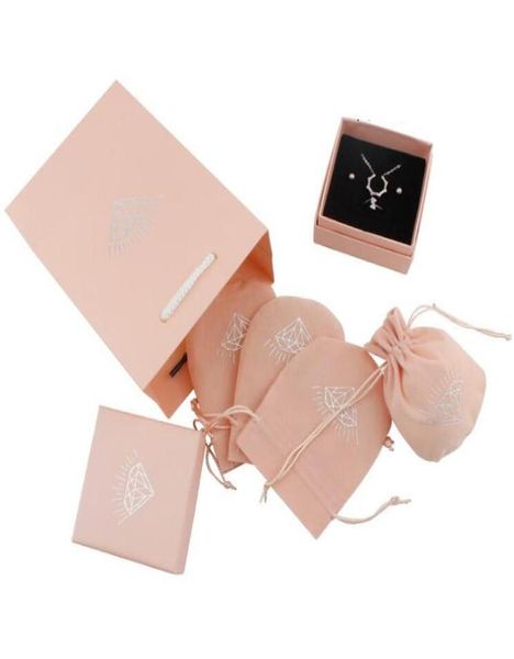 jewelry boxes bags pink necklaces rings earrings jewelry set box bag cajas de regalo gift boxes caixas para presente whole 0663545191, Black;white
jewelry boxes bags pink necklaces rings earrings jewelry set box bag cajas de regalo gift boxes caixas para presente whole 0663545191, Black;white