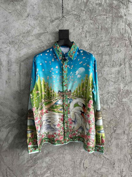the designer brand shirt fashionable real silk material exquisite printing design luxurious loose single-breasted man's shirts, White;black
the designer brand shirt fashionable real silk material exquisite printing design luxurious loose single-breasted man's shirts, White;black